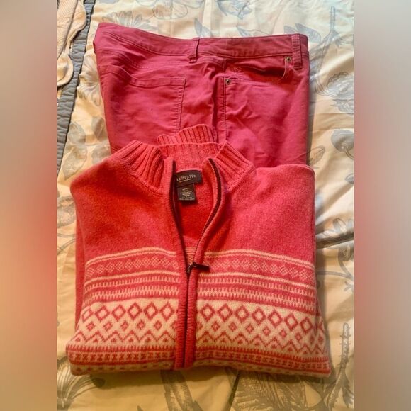 Van Heusen Cardigan - Picture 4 of 4